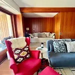 Renovated 5 Min To Montana Center アパート クラン